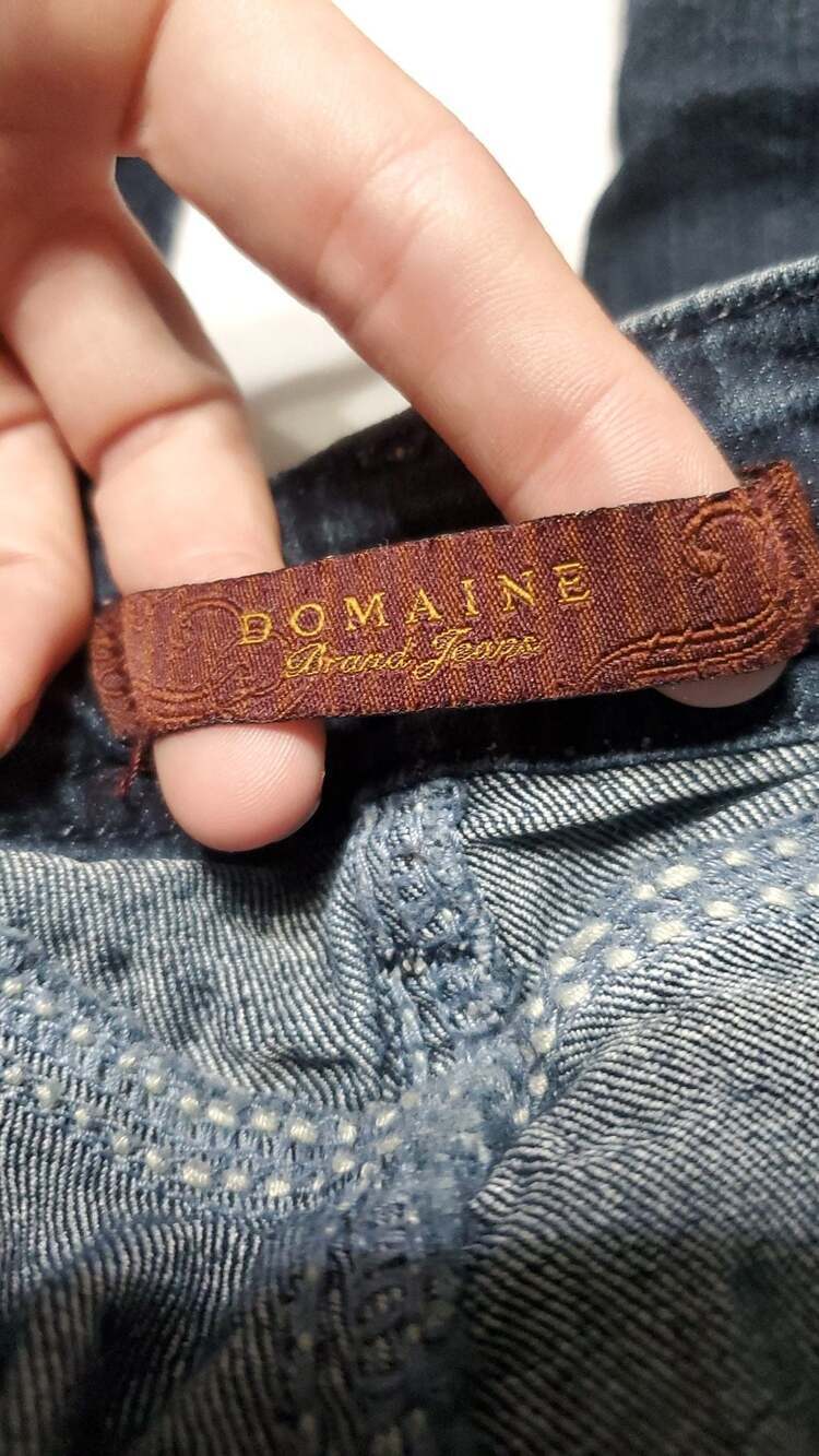 Domaine Dark Wash Low Rise Skinny Jeans with Thick Contrast Stitching - Picture 3 of 6